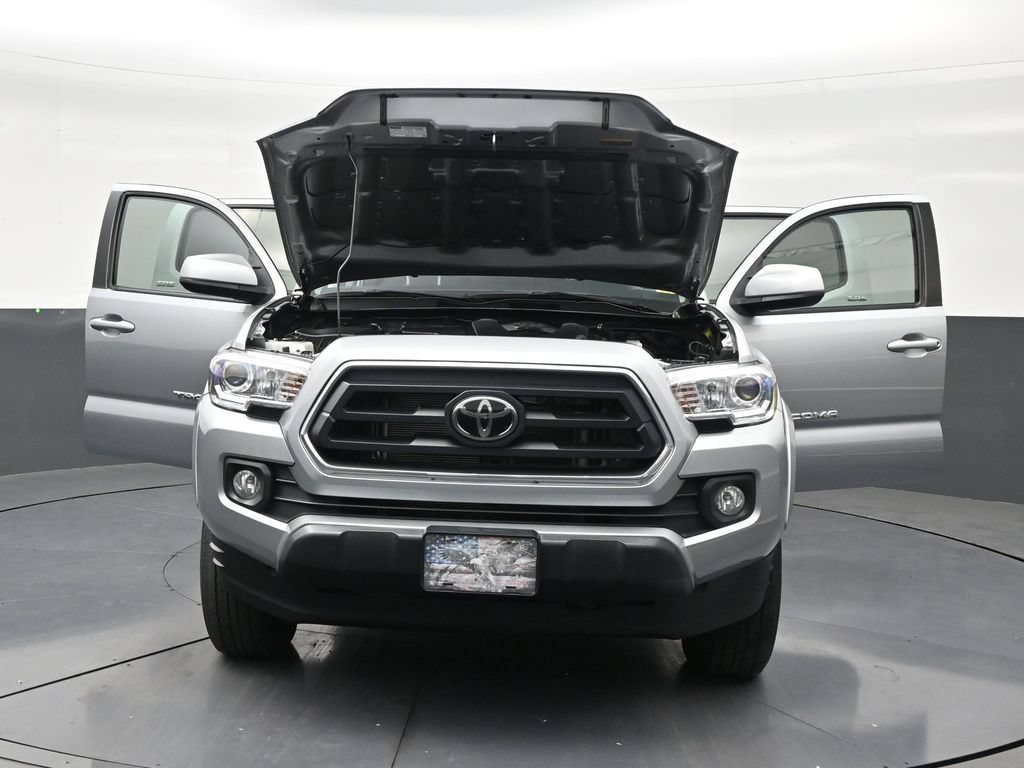 Used 2023 Toyota Tacoma SR5 RWD image 33
