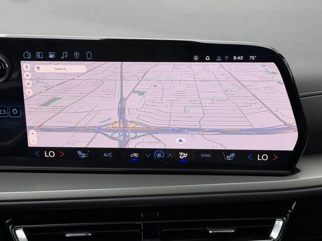 New 2026 Chevrolet Traverse LT w/ Sun and Wheel Package image 14