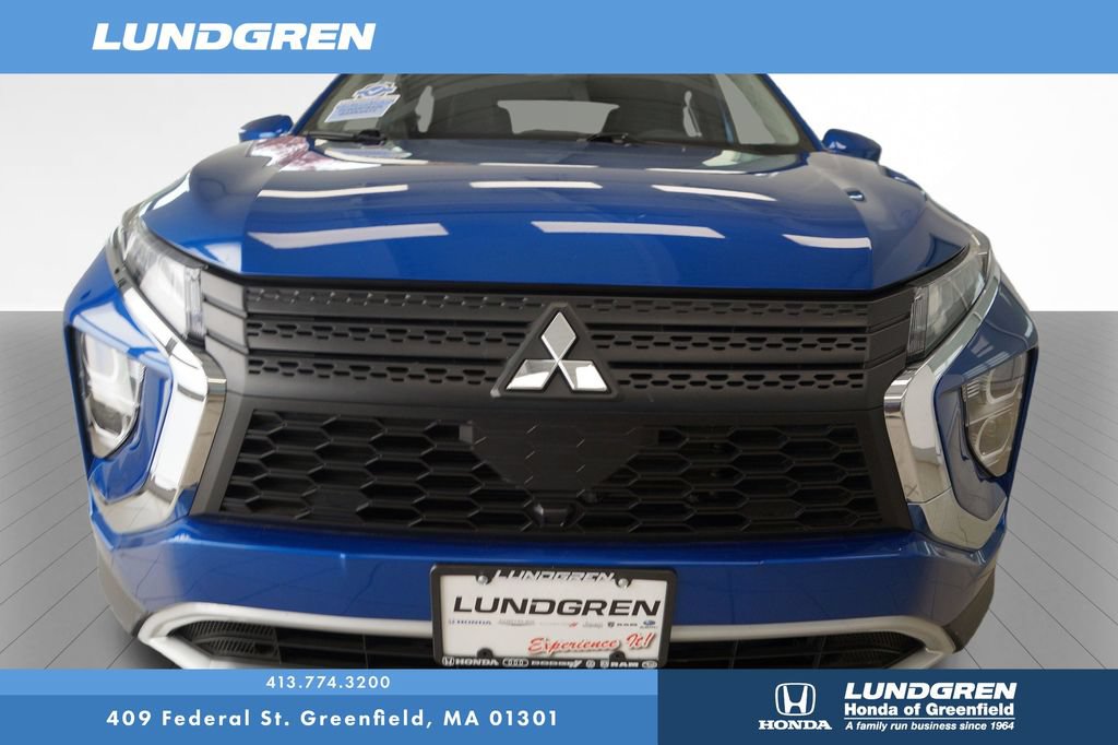 Used 2025 Mitsubishi Eclipse Cross SE AWD/4WD image 2