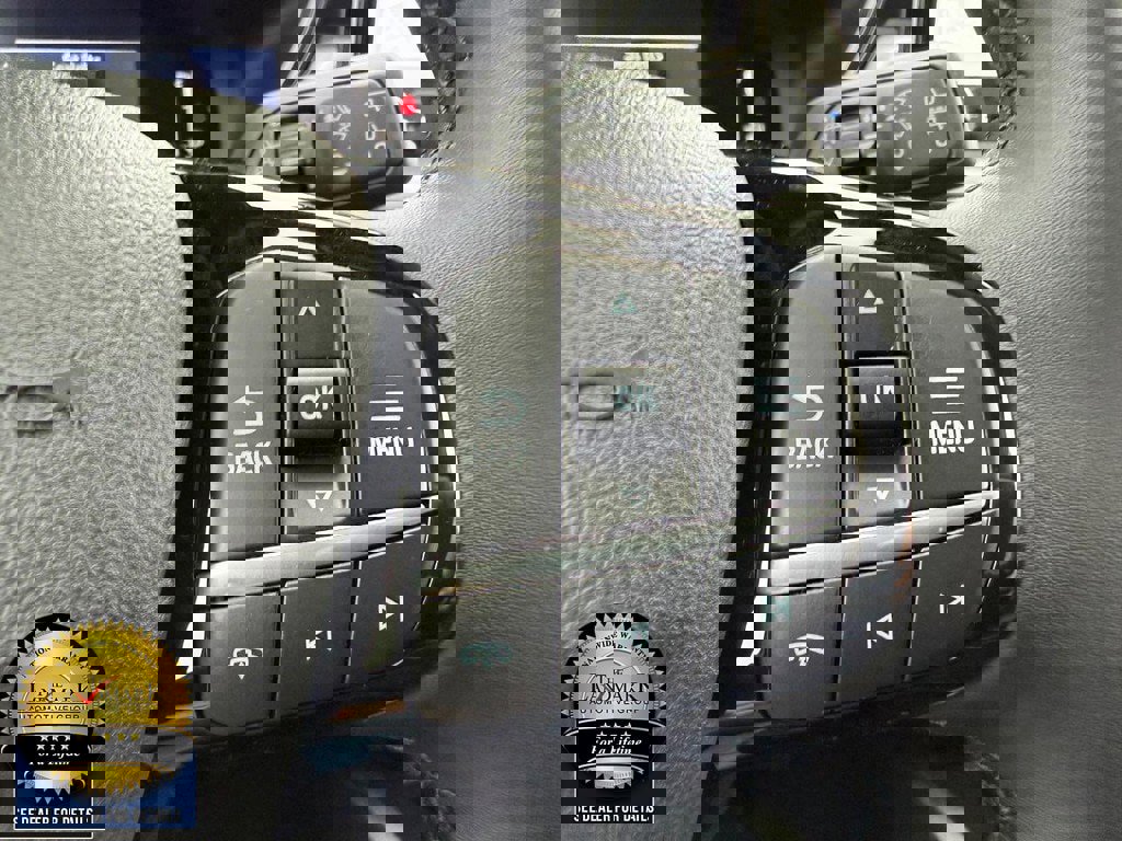 Used 2024 Ford Escape SE image 11