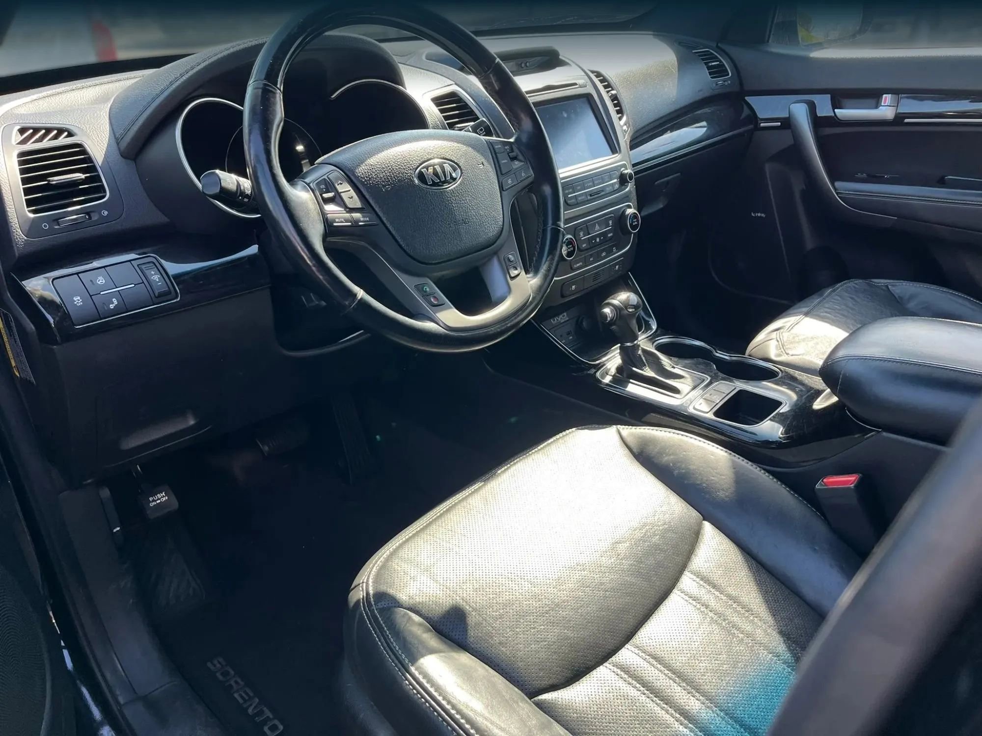 Used 2015 Kia Sorento SX image 6