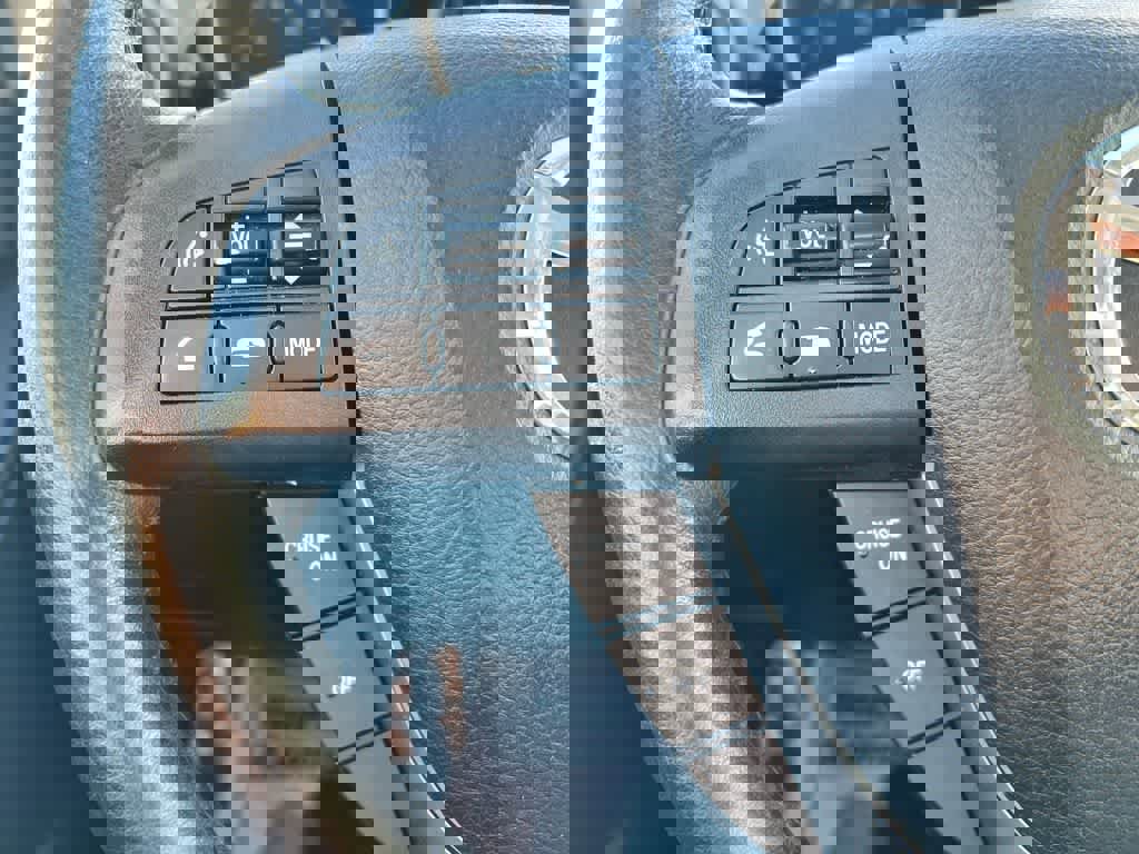 Used 2012 MAZDA MAZDA3 i Touring image 30