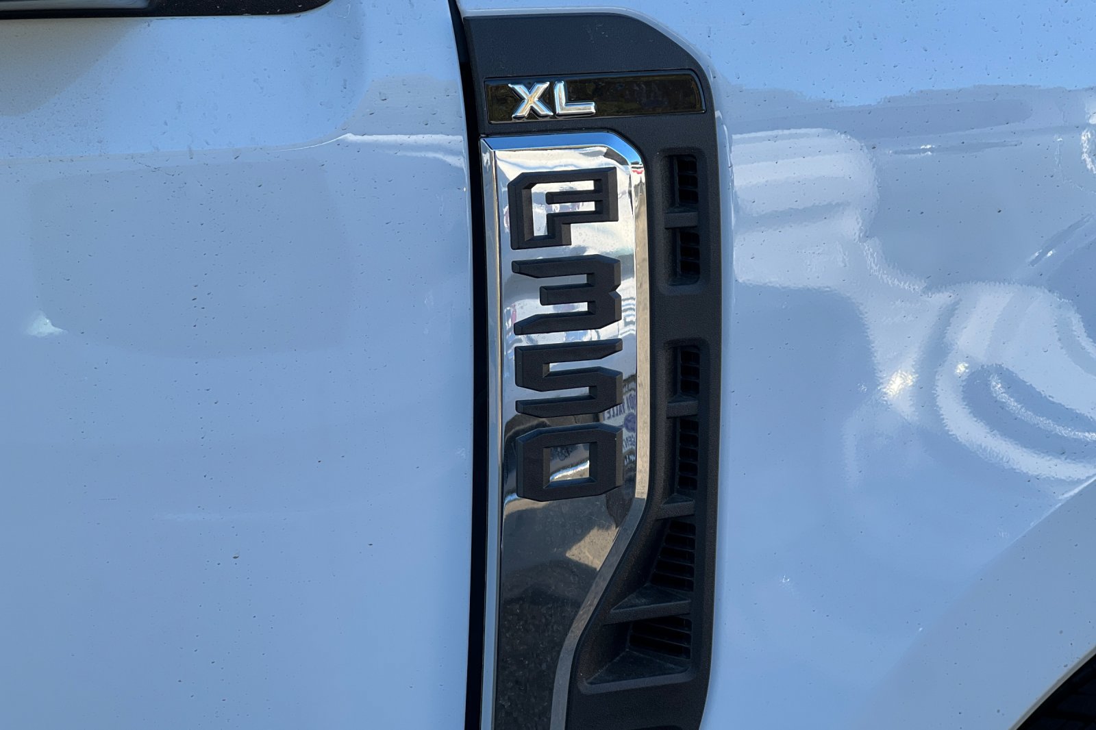 New 2026 Ford F350 XL w/ XL Chrome Package RWD image 26