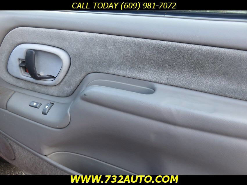 Used 1996 Chevrolet Silverado 1500 4x4 Regular Cab image 15