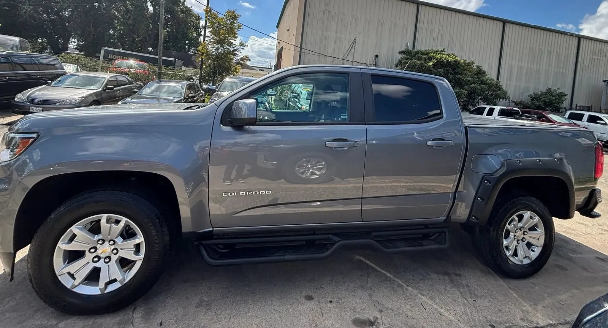 Used 2021 Chevrolet Colorado LT w/ Safety Package RWD image 4
