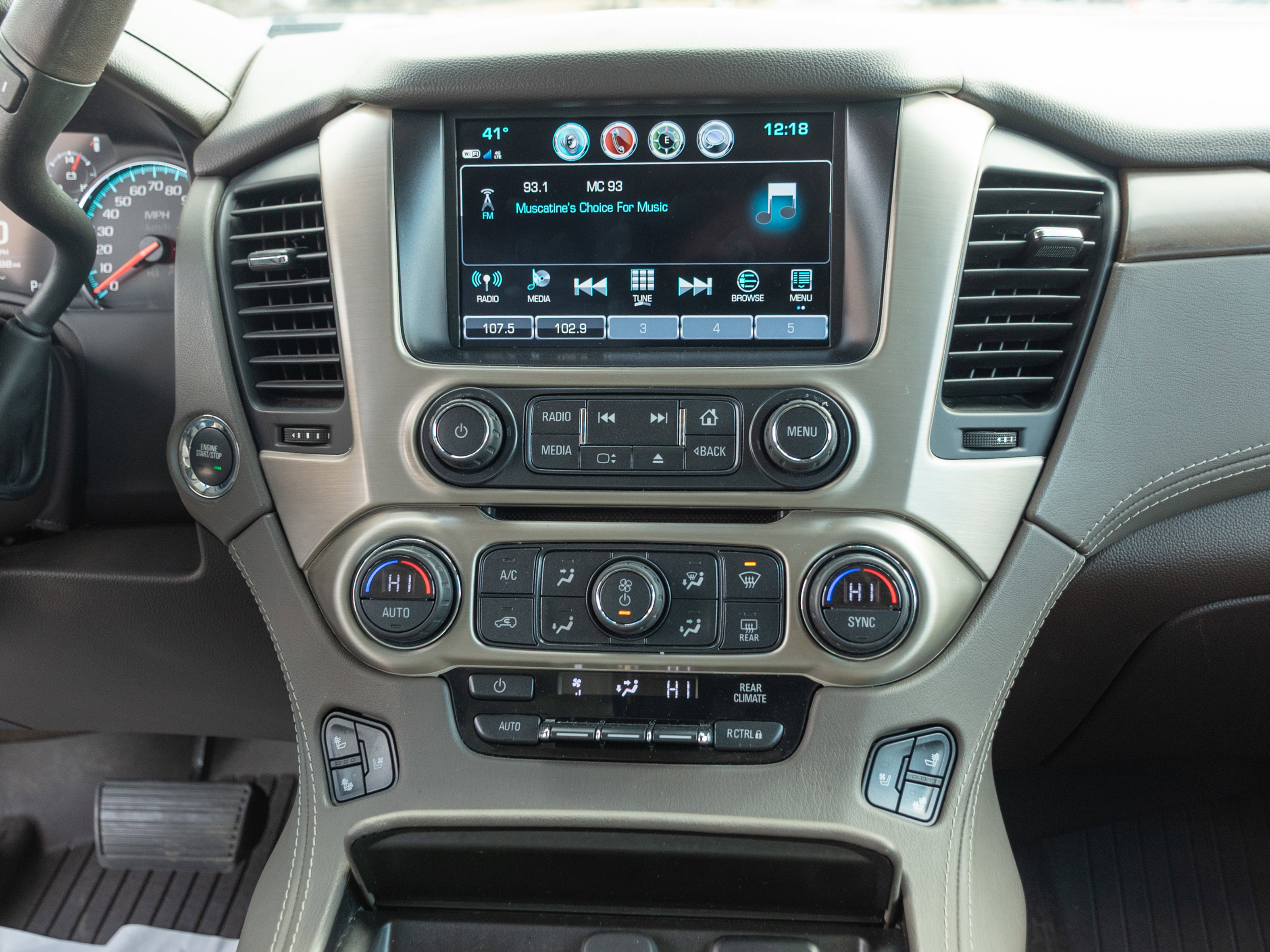 Used 2018 GMC Yukon Denali image 12