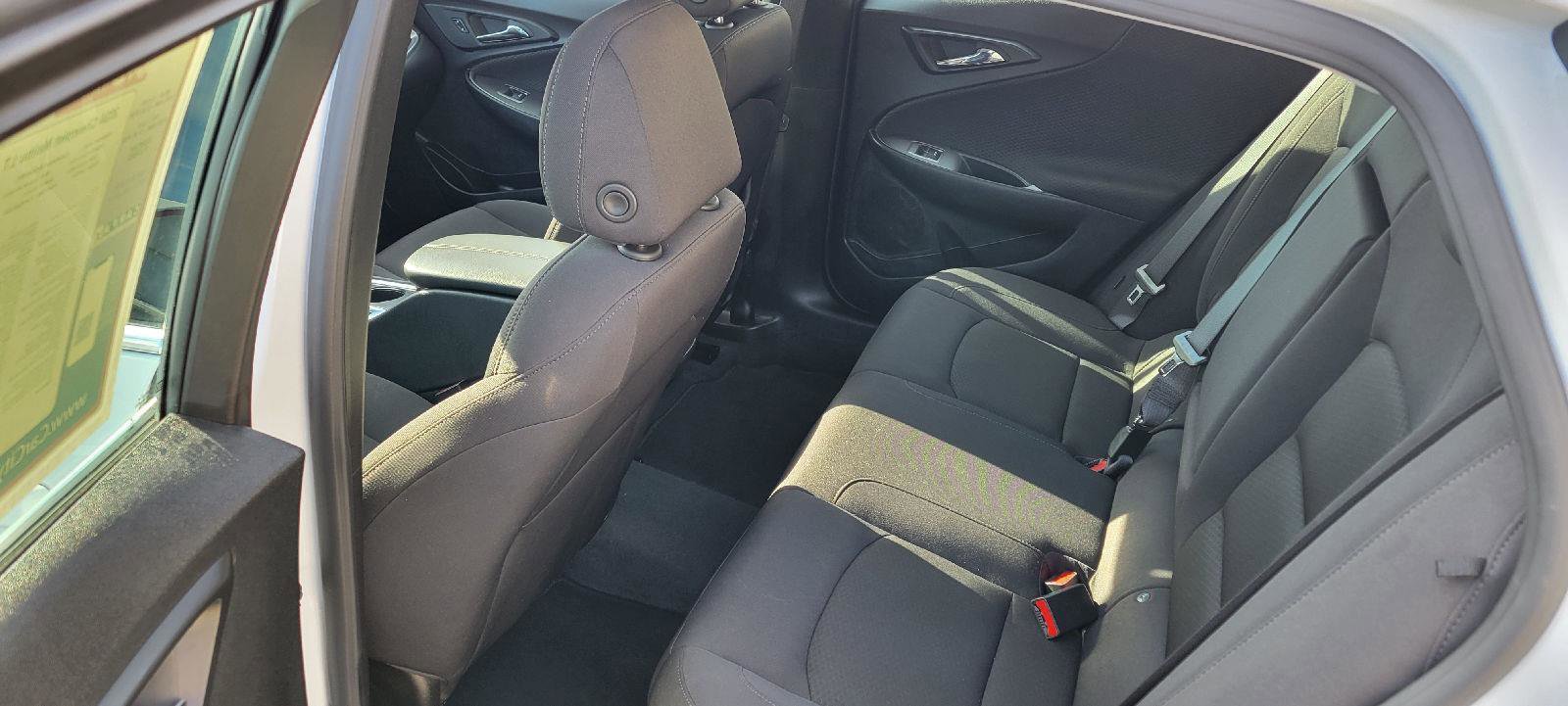 Used 2024 Chevrolet Malibu LT image 6