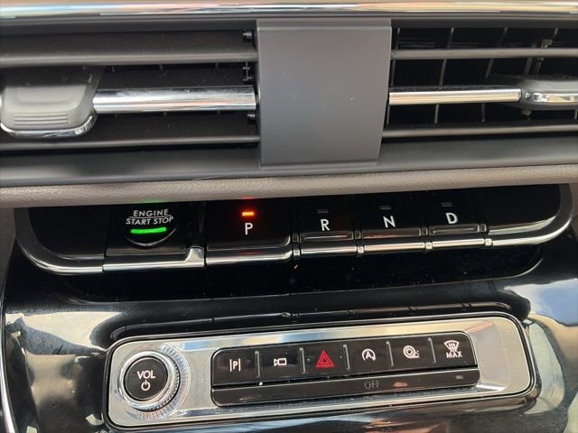 Used 2023 Lincoln Corsair FWD image 19