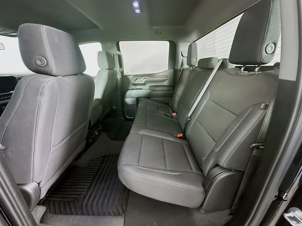 Used 2024 Chevrolet Silverado 1500 LT image 31