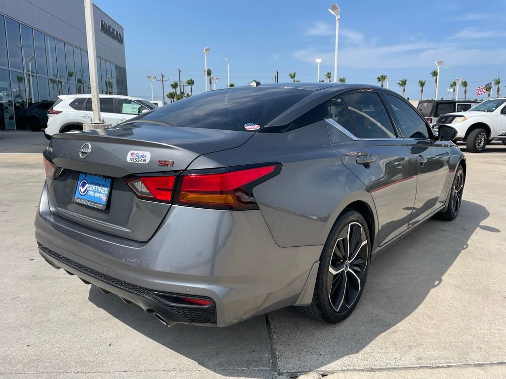 Certified 2024 Nissan Altima 2.5 SR w/ SR Premium Package FWD image 3