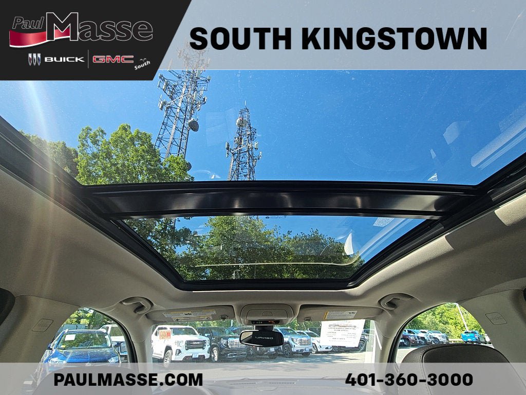 Used 2024 GMC Terrain Denali w/ Denali Premium Package AWD/4WD image 18