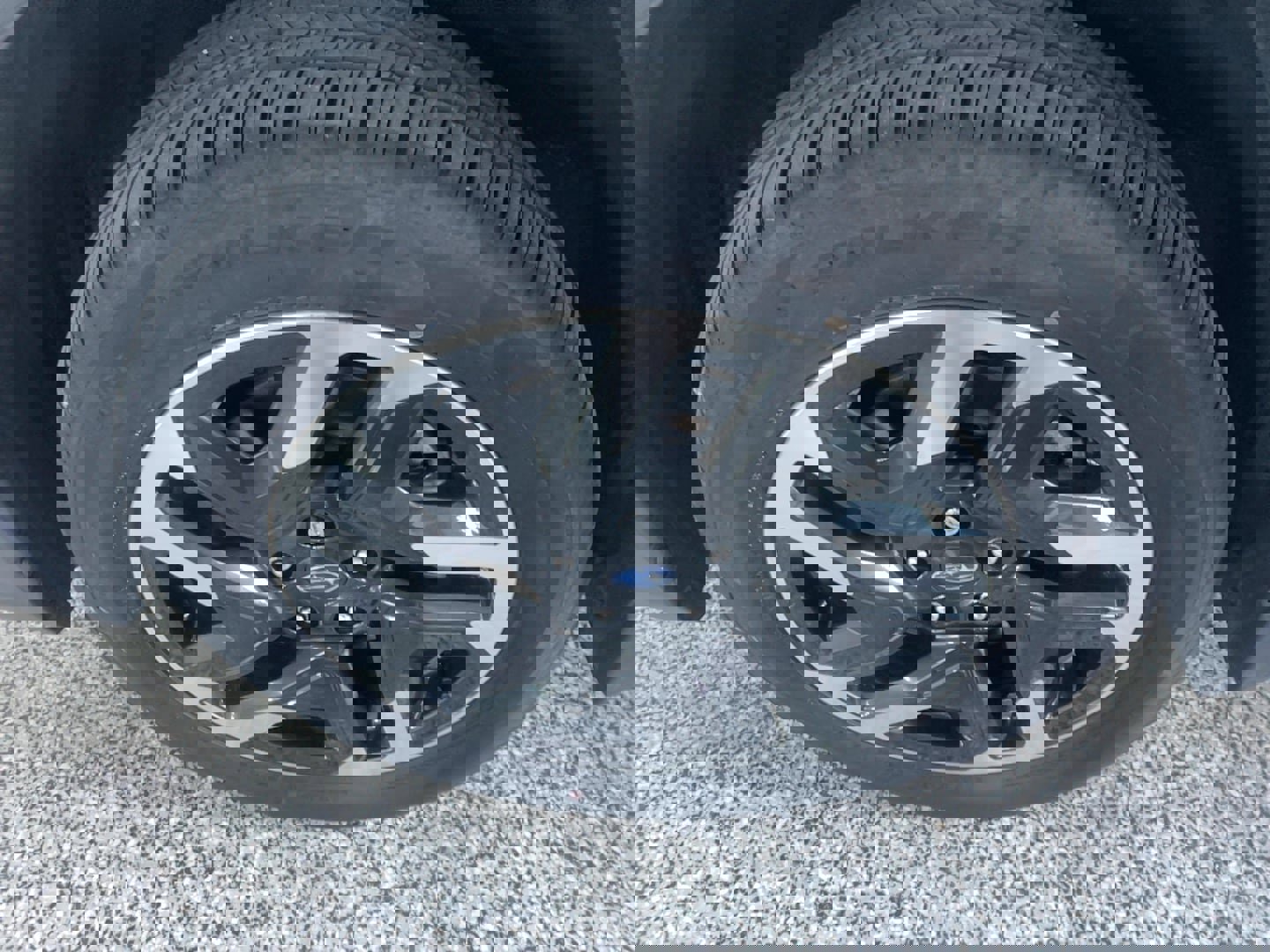 Used 2025 Subaru Forester Premium image 5