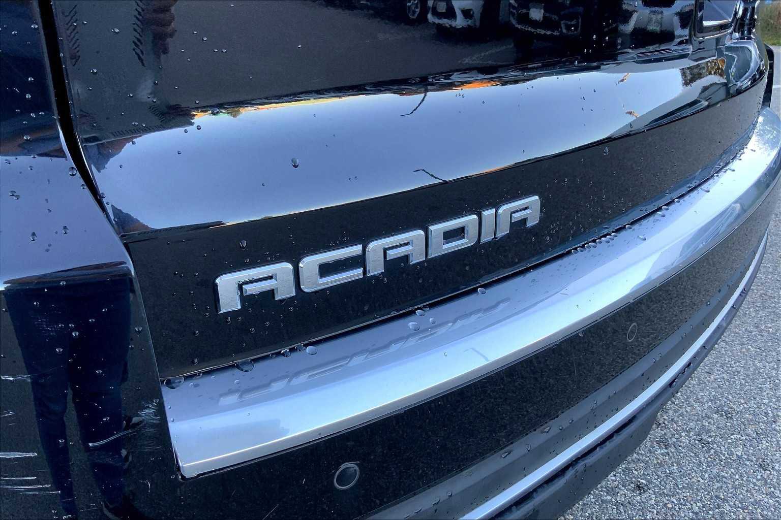 Used 2016 GMC Acadia SLT w/ Open Road Package image 9