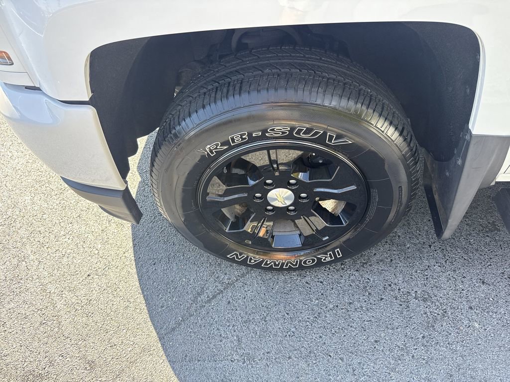 Used 2018 Chevrolet Silverado 1500 LT w/ All Star Edition image 20