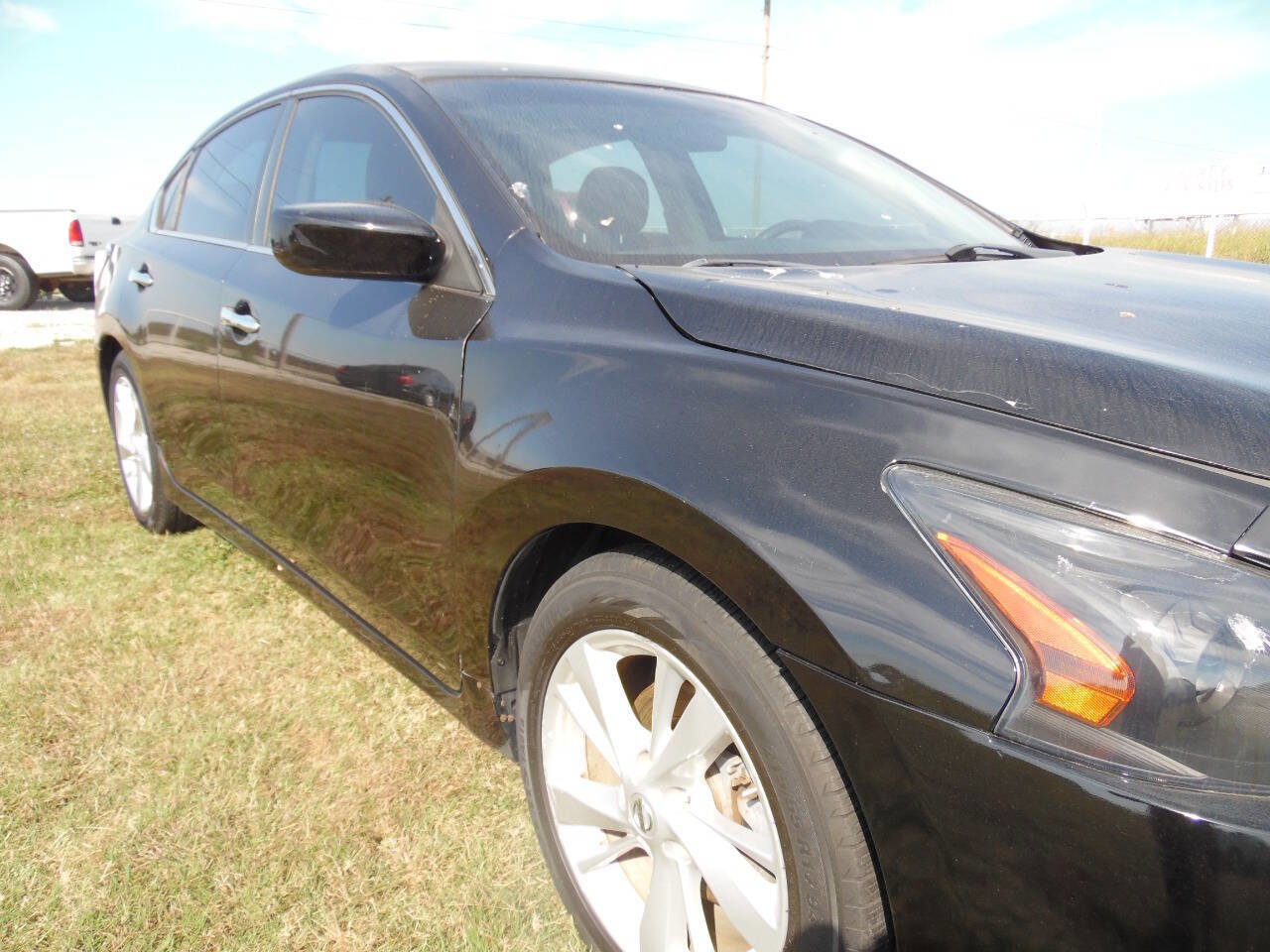 Used 2015 Nissan Altima 2.5 SV image 20