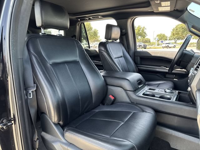Used 2020 Ford Expedition XLT w/ Equipment Group 202A RWD image 26