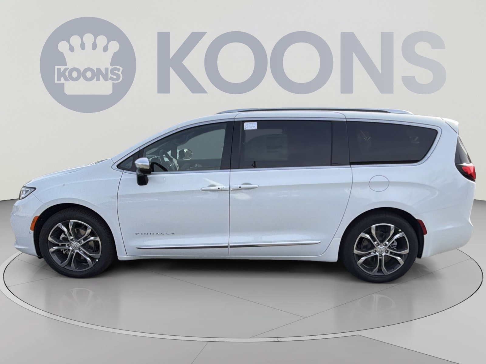 New 2026 Chrysler Pacifica Pinnacle FWD image 2