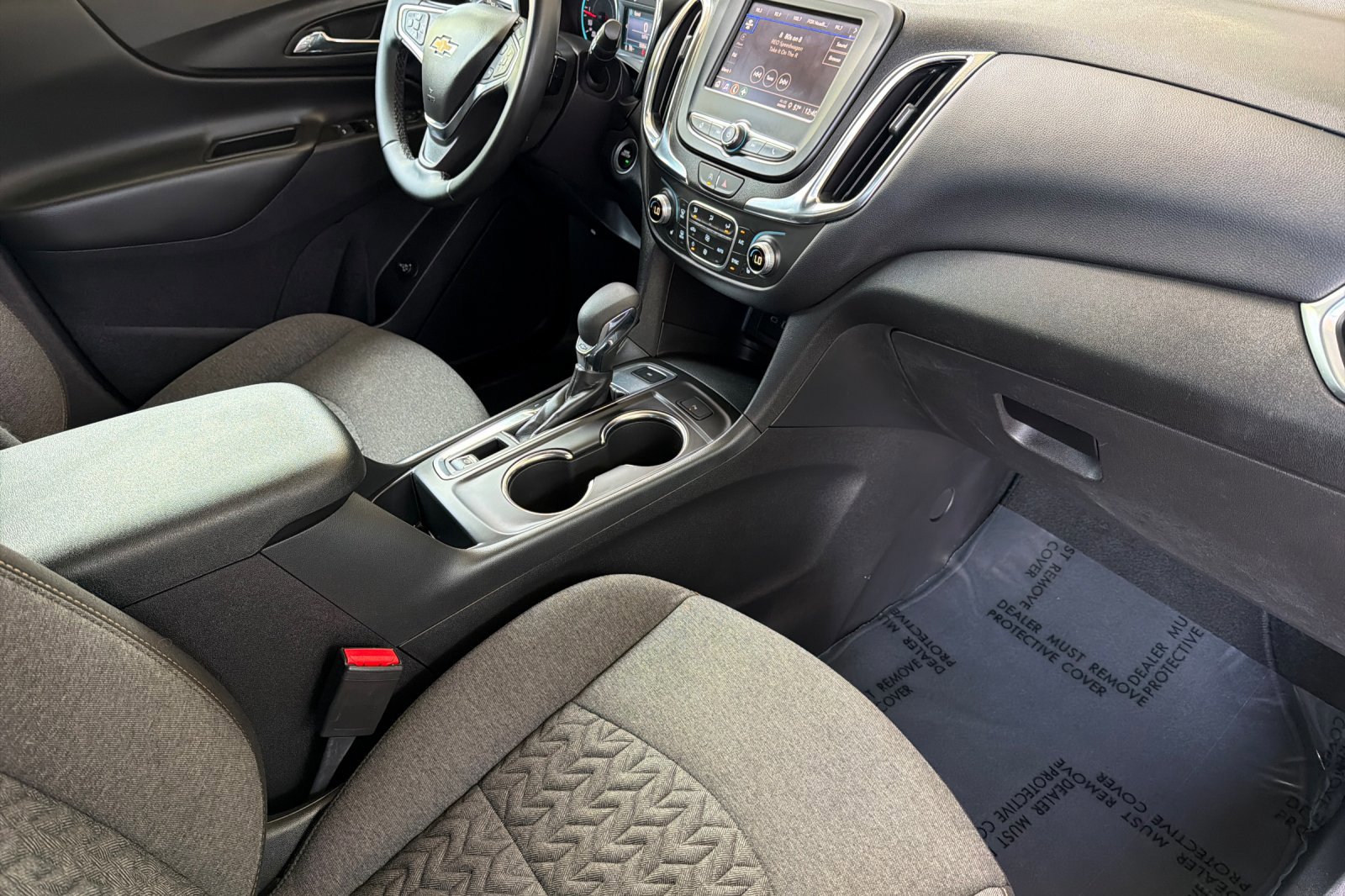 Used 2024 Chevrolet Equinox LT AWD/4WD image 16