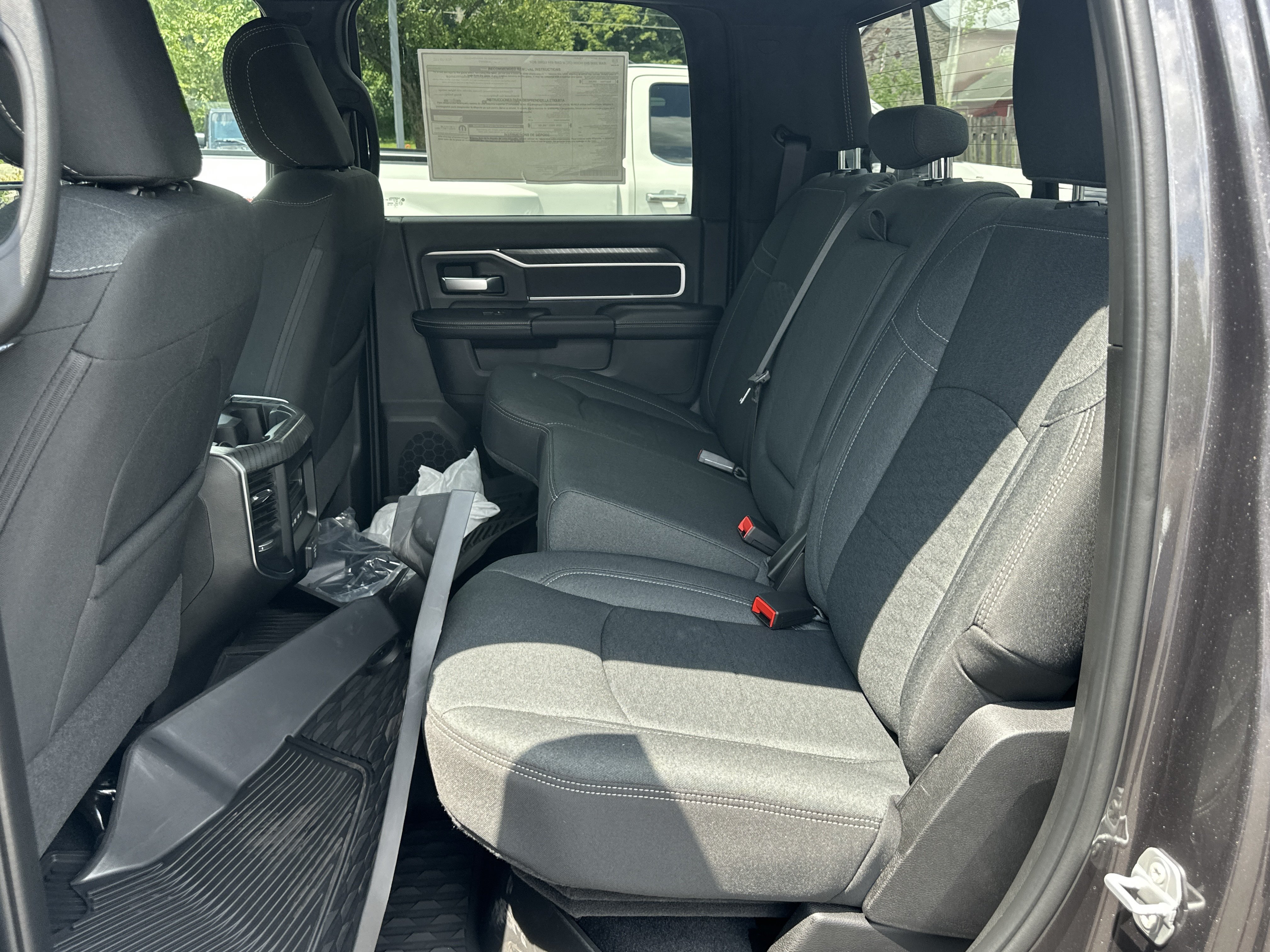 New 2026 RAM 3500 Big Horn AWD/4WD image 29