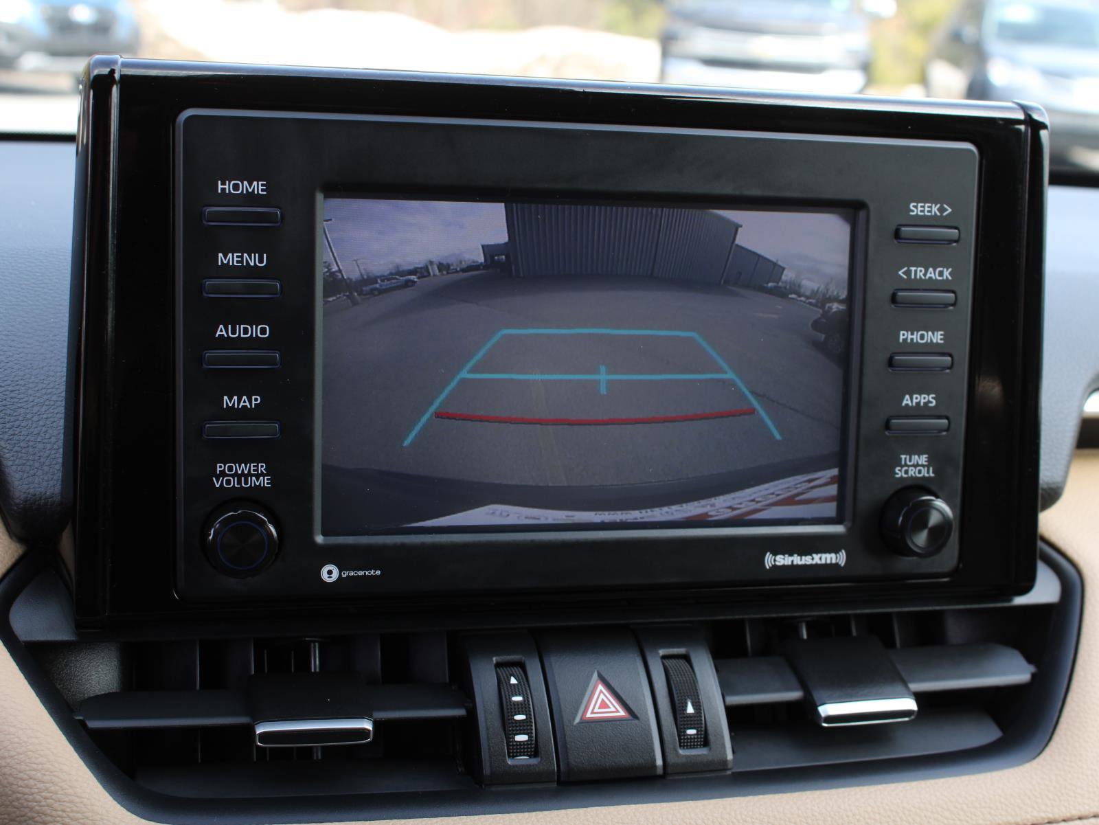 Used 2021 Toyota RAV4 XLE Premium image 16