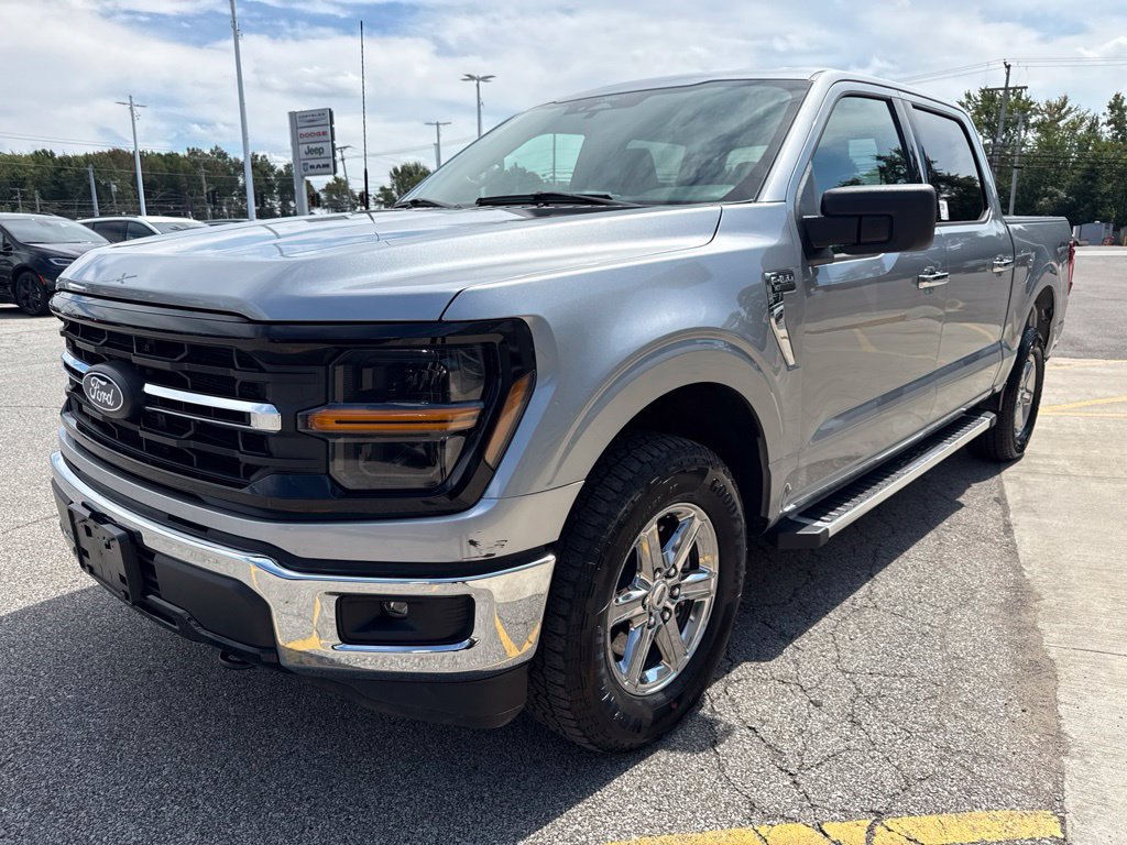 Used 2025 Ford F150 XLT w/ Equipment Group 301A Standard AWD/4WD image 14