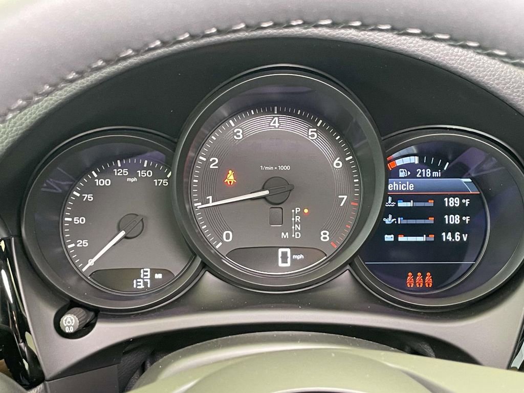 New 2025 Porsche Macan Base image 46