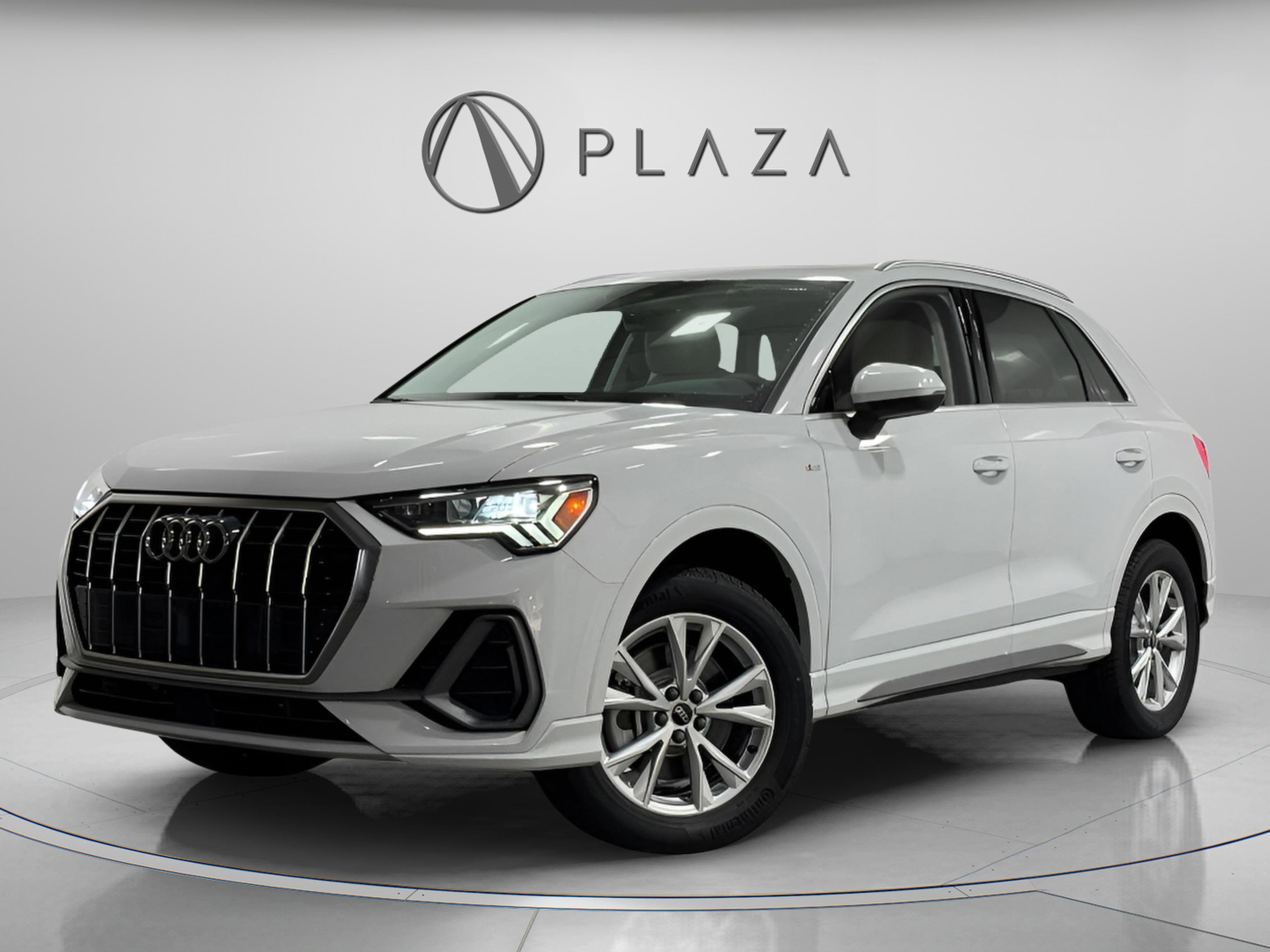 New 2025 Audi Q3 2.0T Premium