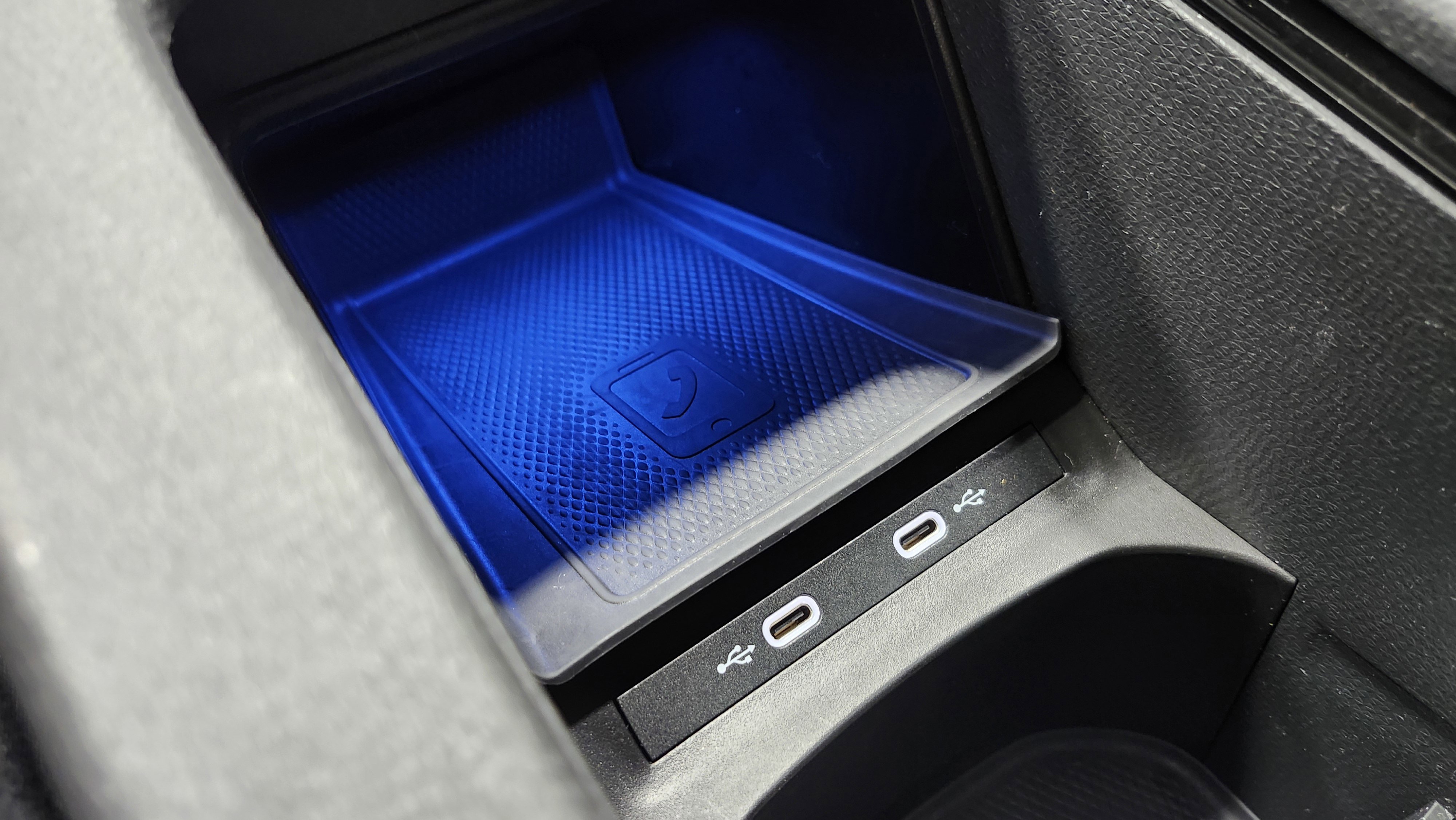 Used 2021 Volkswagen ID.4 Pro image 9