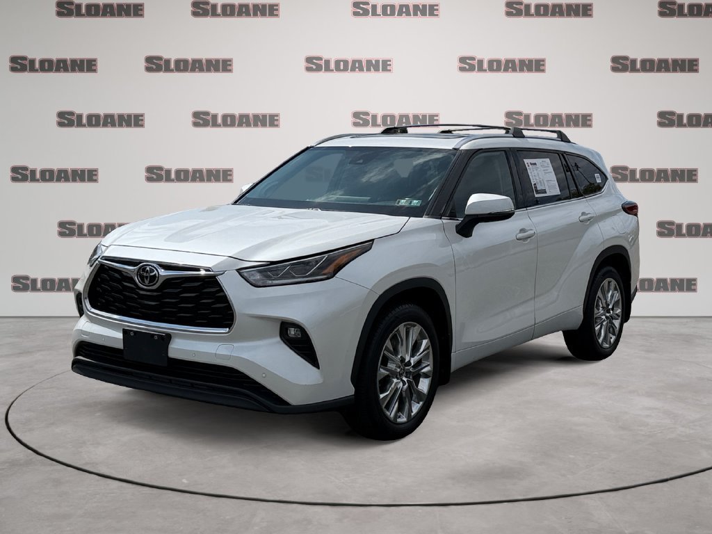 Used 2023 Toyota Highlander Limited