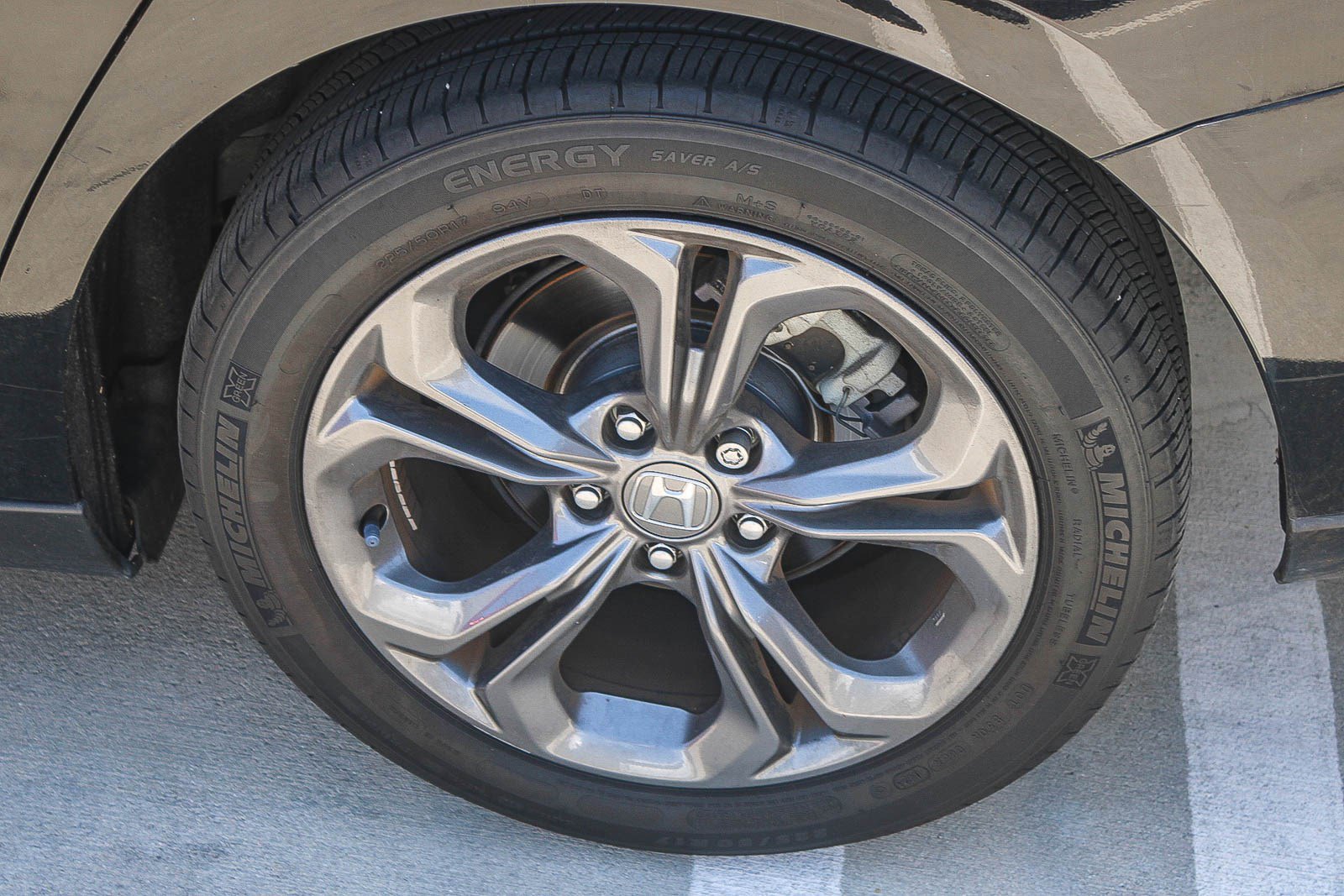 Used 2023 Honda Accord EX image 10