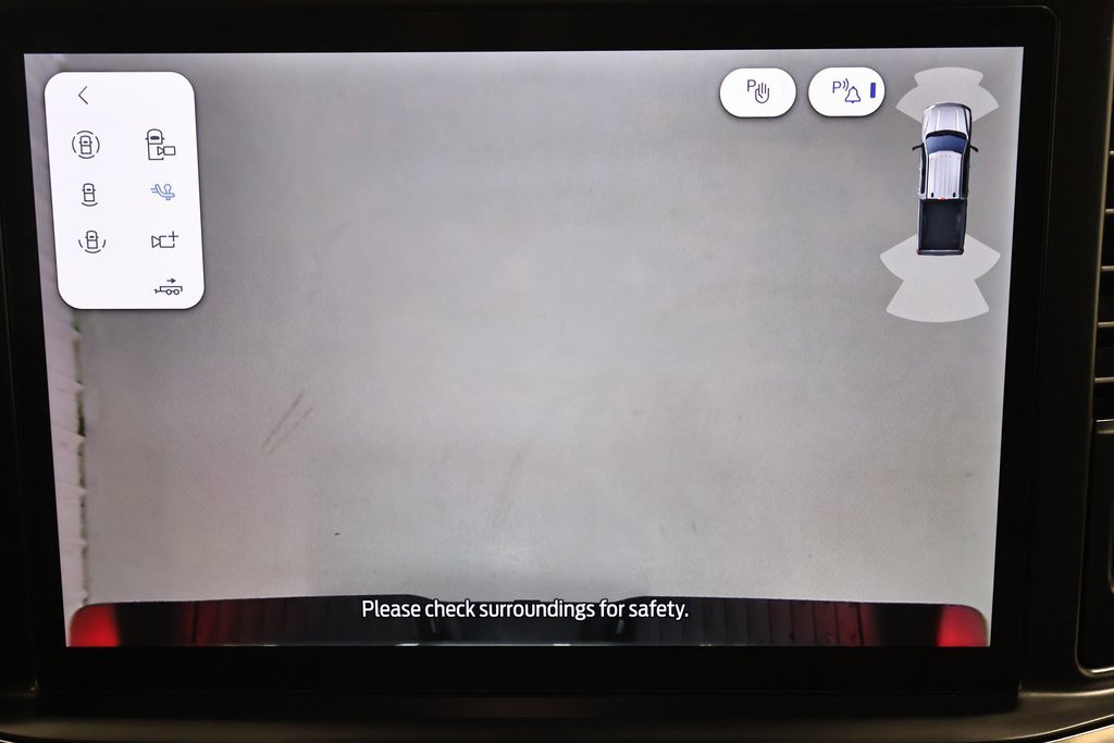 Certified 2026 Ford F350 Platinum w/ Platinum Plus Package image 35