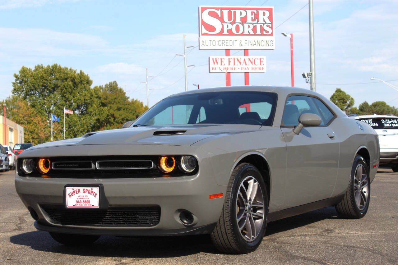 Used 2019 Dodge Challenger SXT AWD/4WD image 7