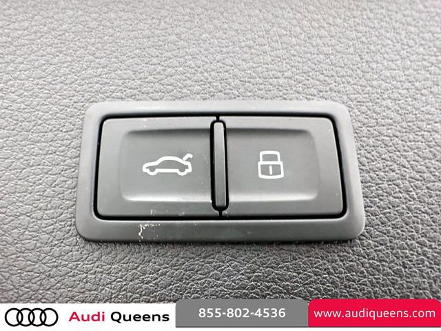 Certified 2023 Audi e-tron S Premium Plus w/ Black Optic Package image 11