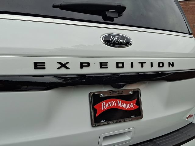 Used 2023 Ford Expedition Limited AWD/4WD image 30