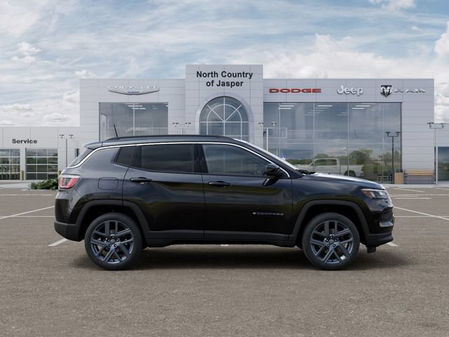 New 2026 Jeep Compass Latitude AWD/4WD image 30