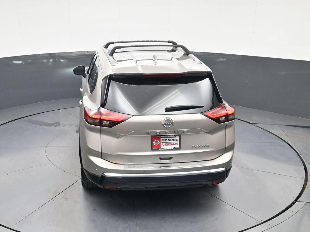 Used 2025 Nissan Rogue Platinum w/ Platinum Premium Package FWD image 39