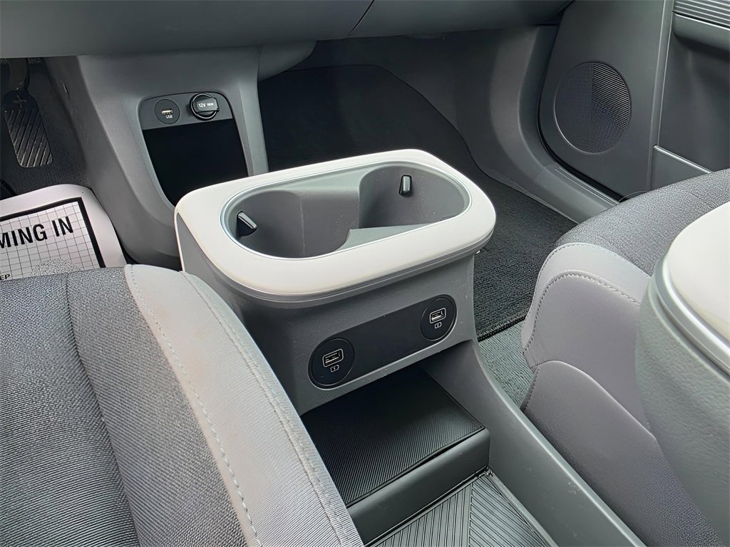 Used 2022 Hyundai Ioniq 5 SE image 26