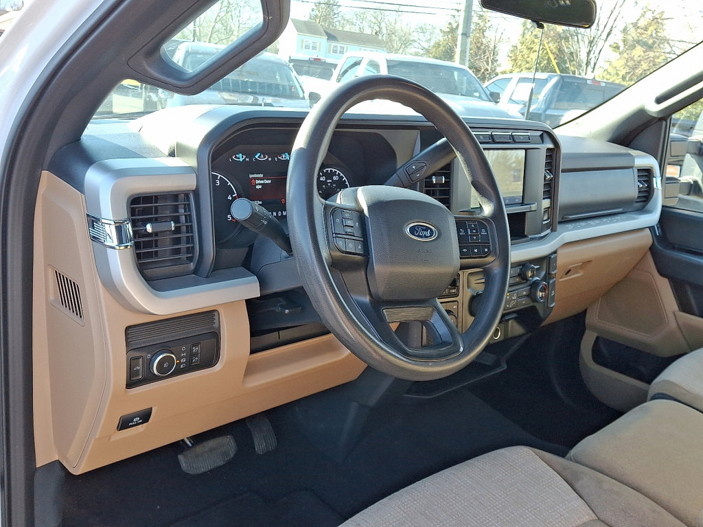 Used 2024 Ford F250 XLT image 25
