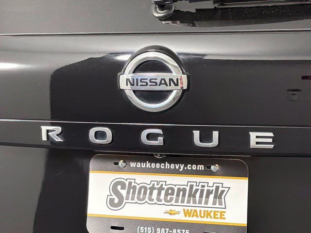 Used 2021 Nissan Rogue SV FWD image 8