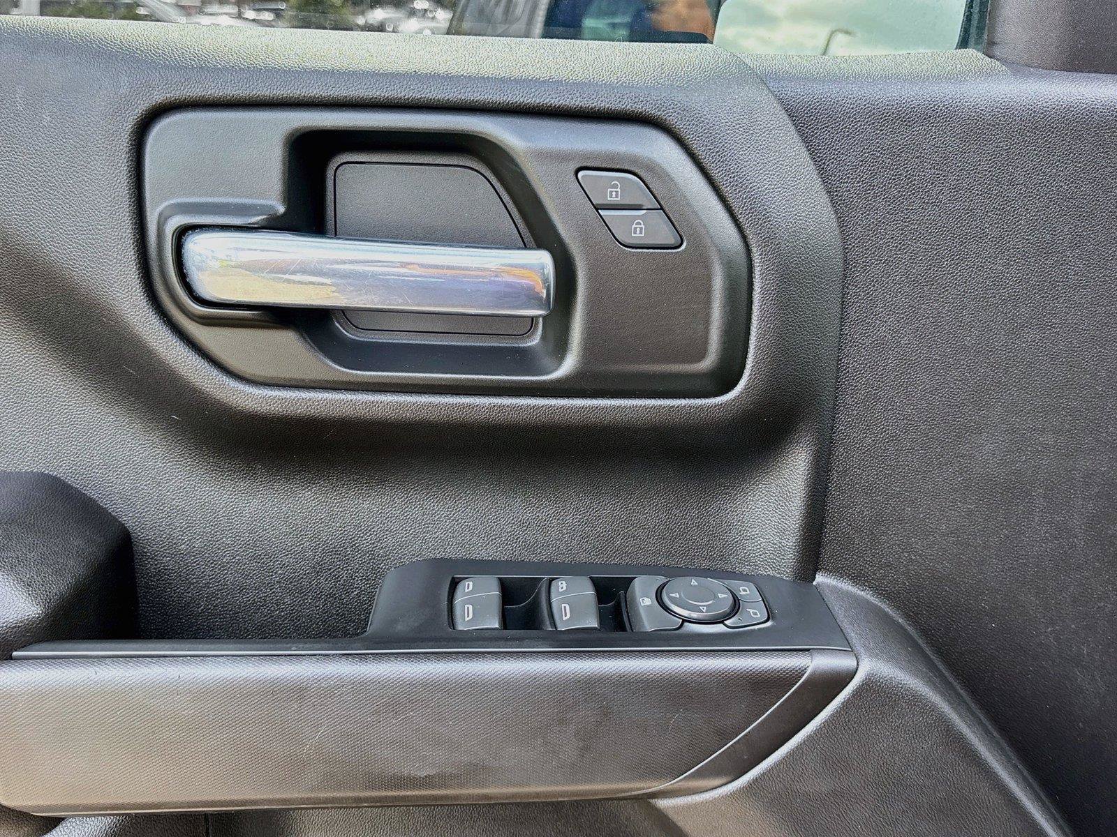 Used 2023 Chevrolet Silverado 1500 Custom Trail Boss AWD/4WD image 17