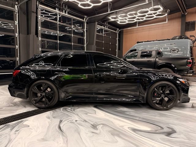 Used 2022 Audi RS 6 AWD/4WD image 3