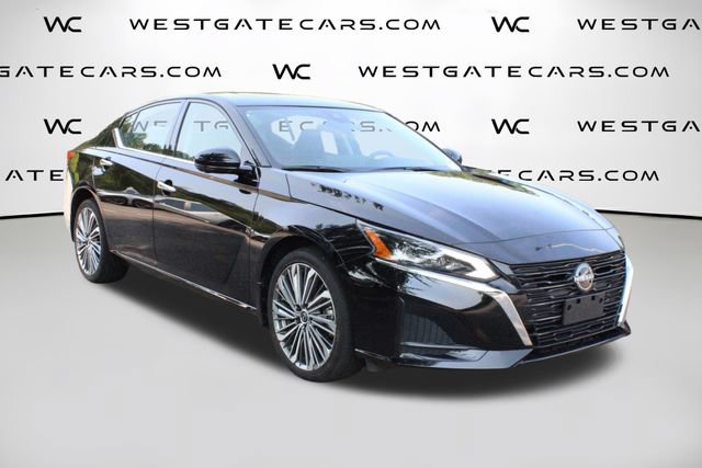 Used 2024 Nissan Altima 2.5 SL AWD/4WD image 40