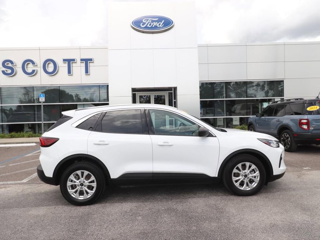 Used 2023 Ford Escape Active w/ Tech Pack #1 image 15