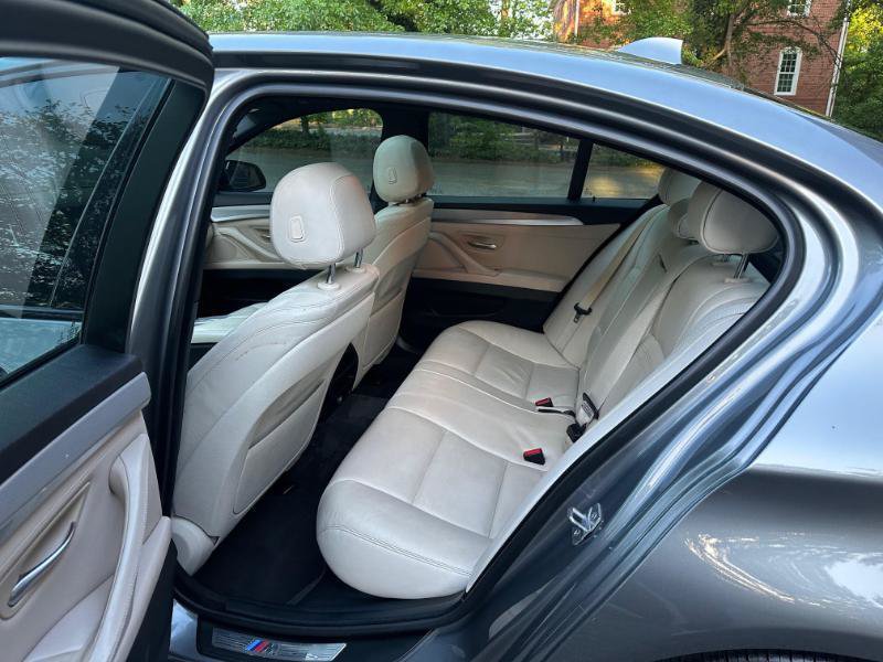 Used 2014 BMW 528i xDrive Sedan AWD/4WD image 18