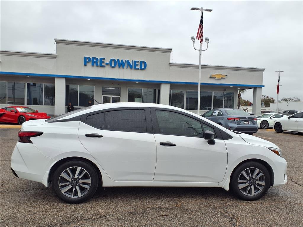 Used 2024 Nissan Versa S w/ S Plus Package image 21