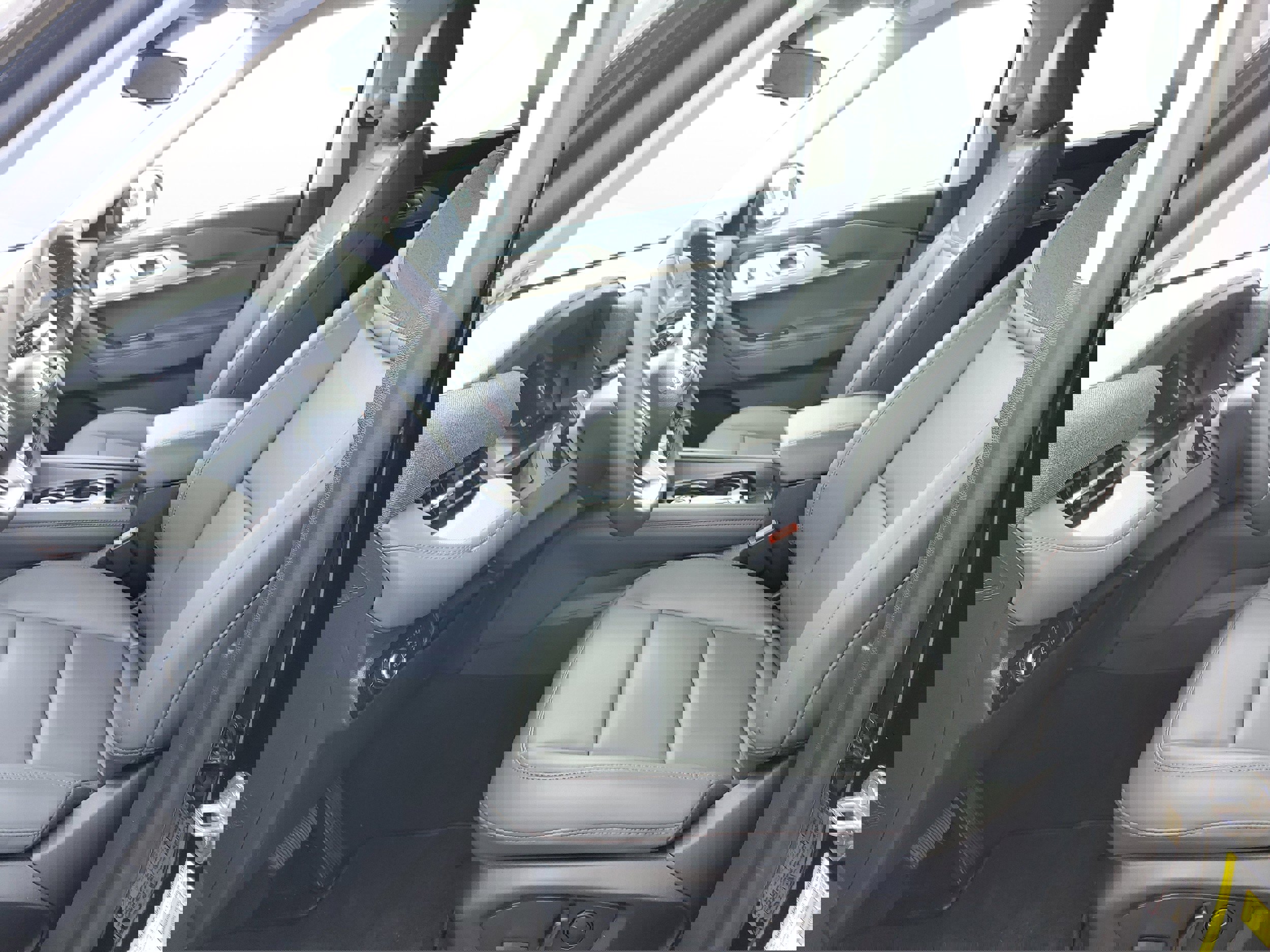 New 2026 Ford Explorer Active w/ Active Comfort Package image 11