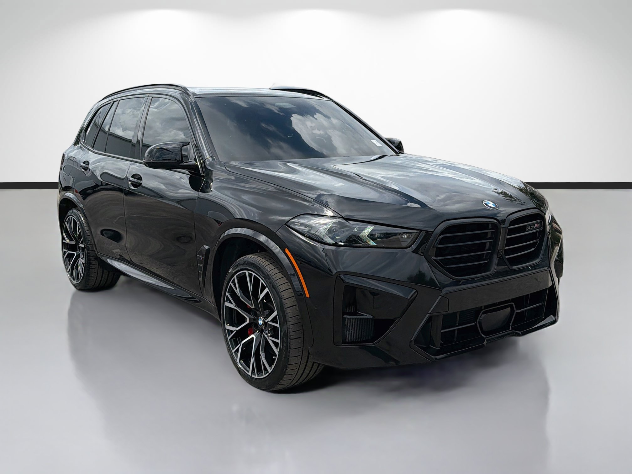 Used 2025 BMW X5 M Competition w/ Executive Package AWD/4WD image 1
