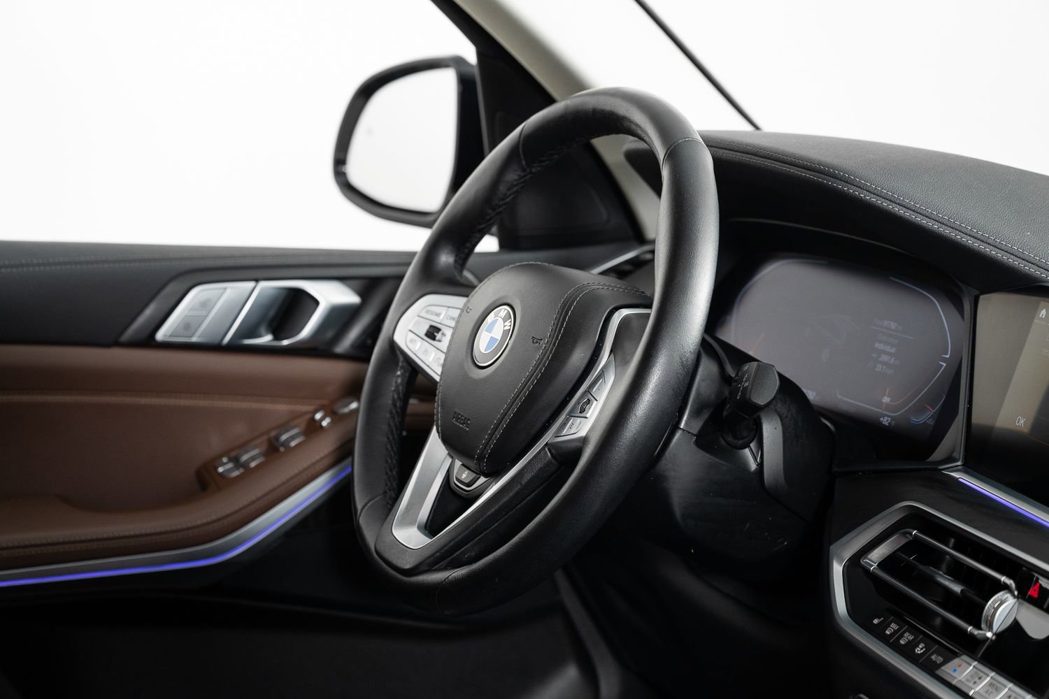 Used 2022 BMW X7 xDrive40i w/ Premium Package image 32