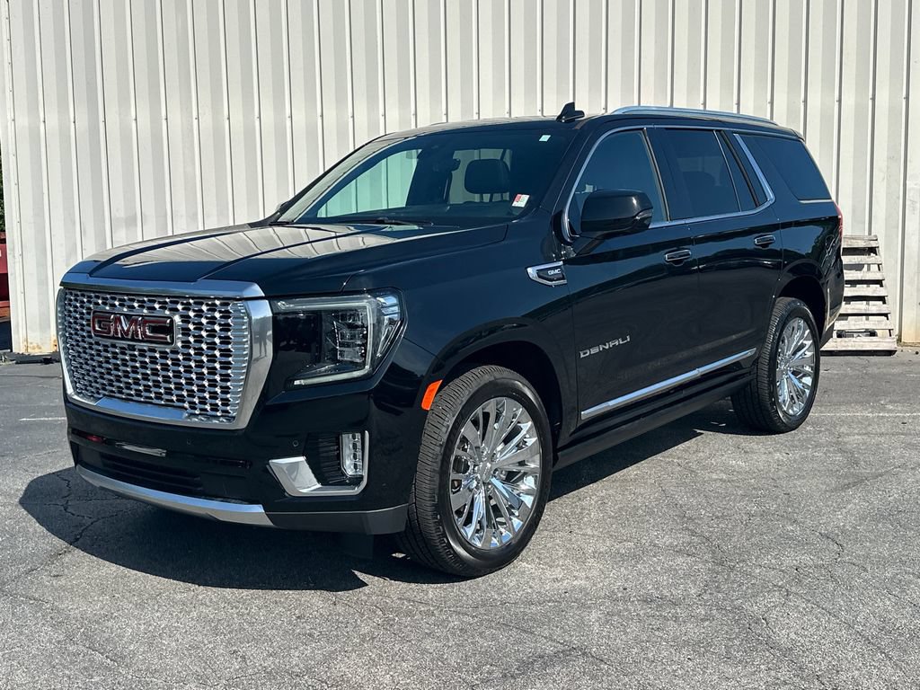 Used 2021 GMC Yukon Denali w/ Denali Premium Package AWD/4WD image 2