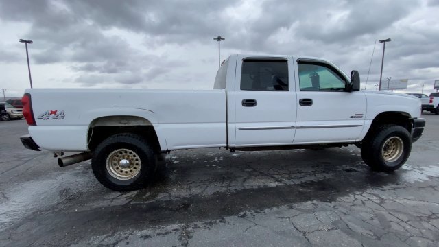 Used 2004 Chevrolet Silverado 3500 4x4 Crew Cab w/ Heavy-Duty Power Package image 9